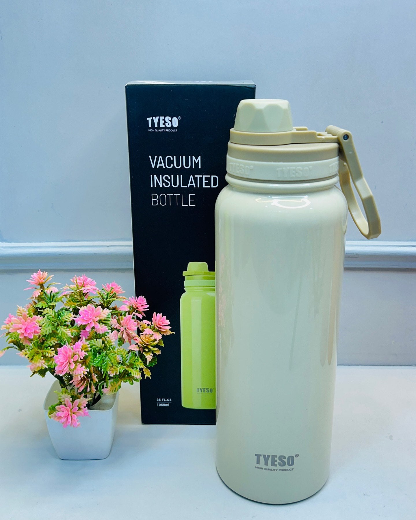 Tyeso Vacuum Insulated Bottle 1200 ml