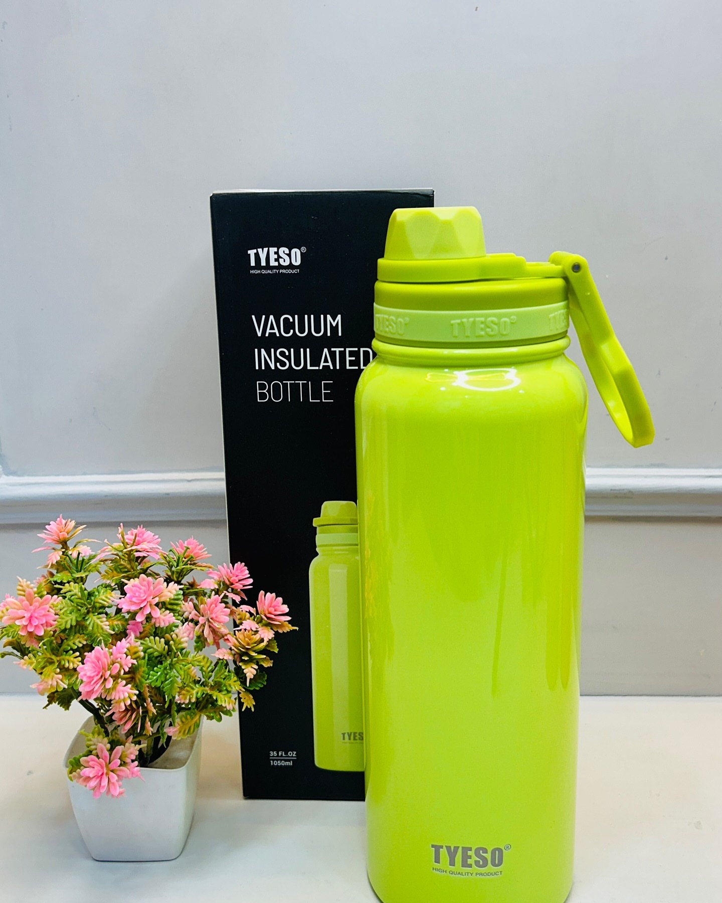 Tyeso Vacuum Insulated Bottle 1200 ml