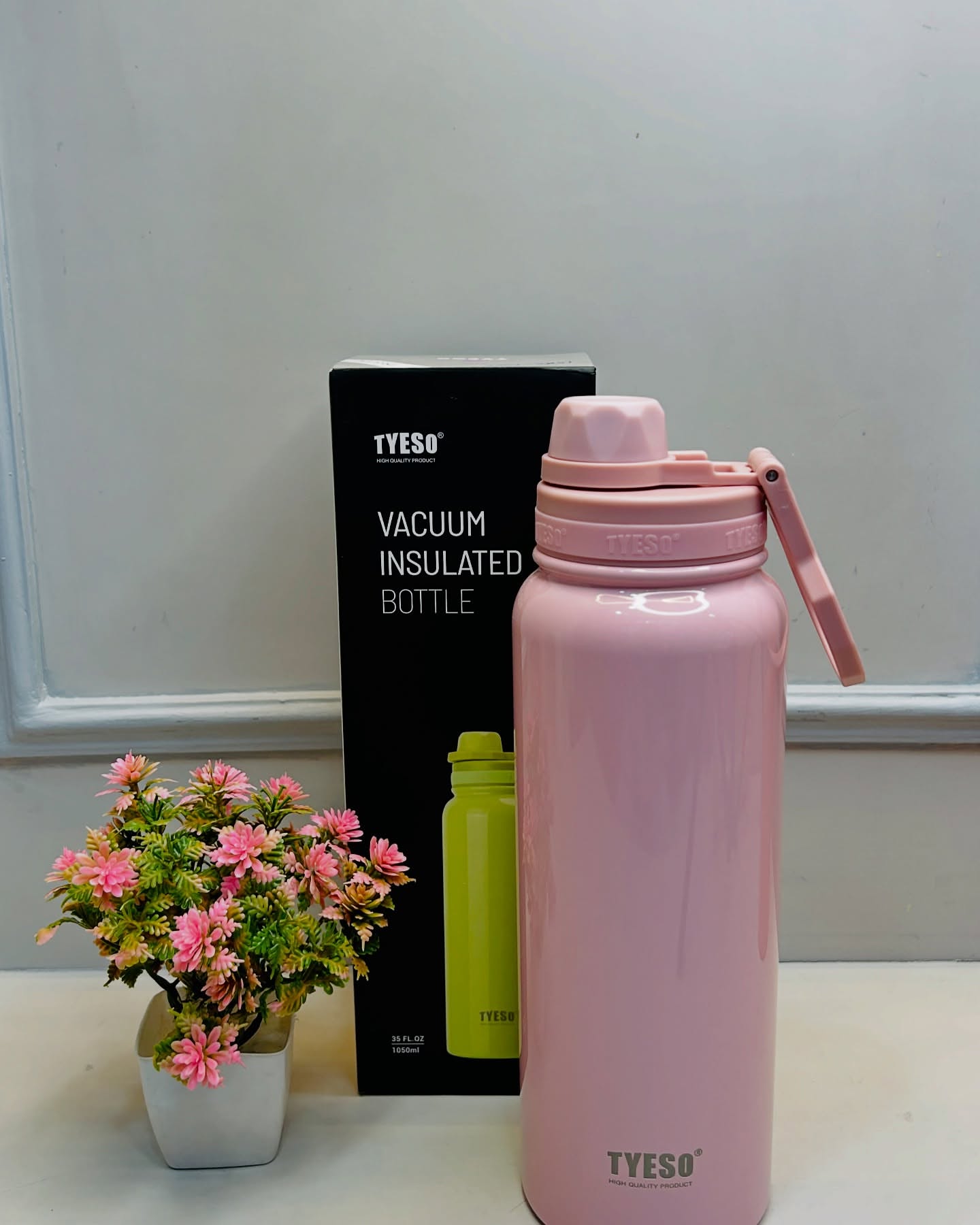 Tyeso Vacuum Insulated Bottle 1200 ml