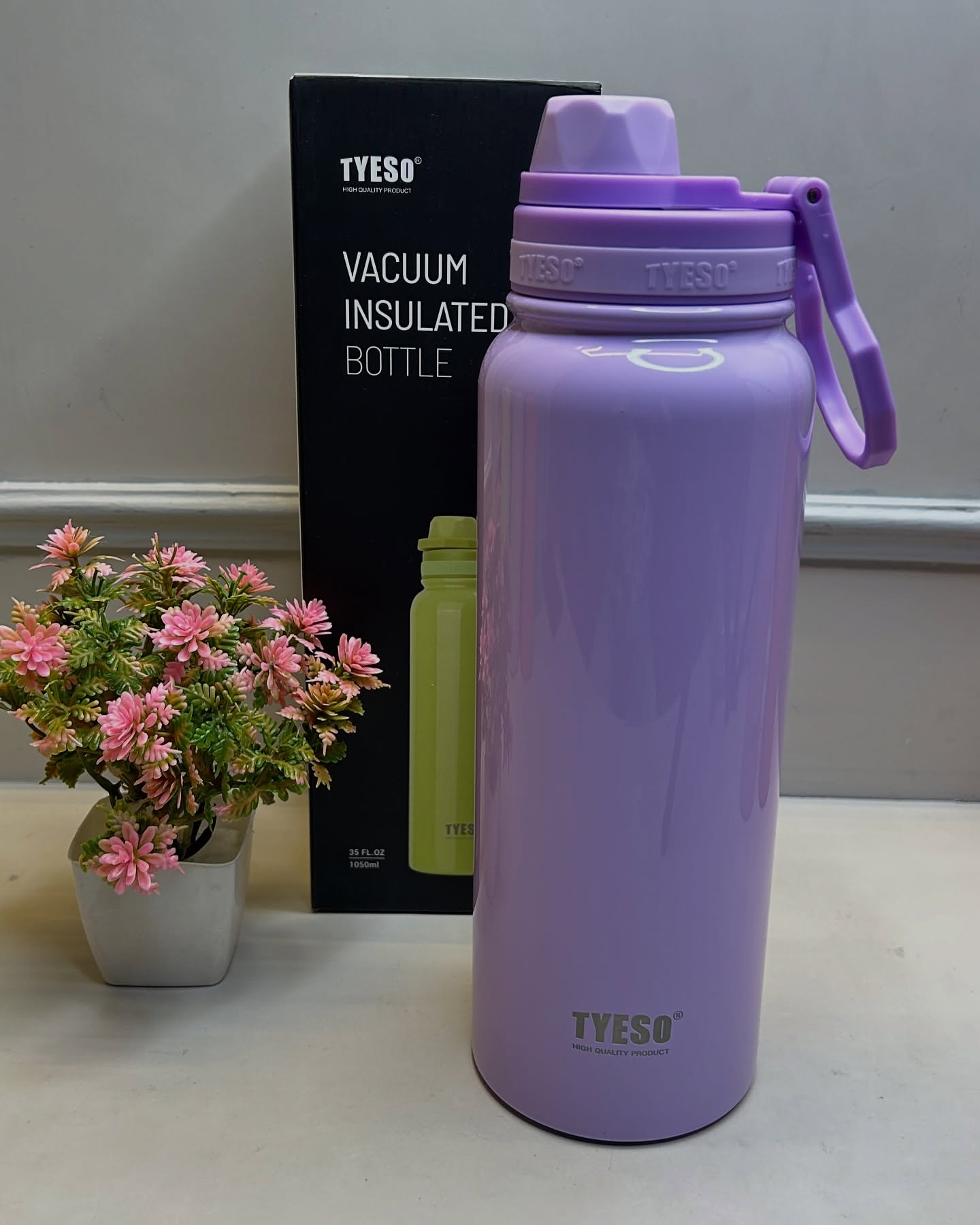 Tyeso Vacuum Insulated Bottle 1200 ml