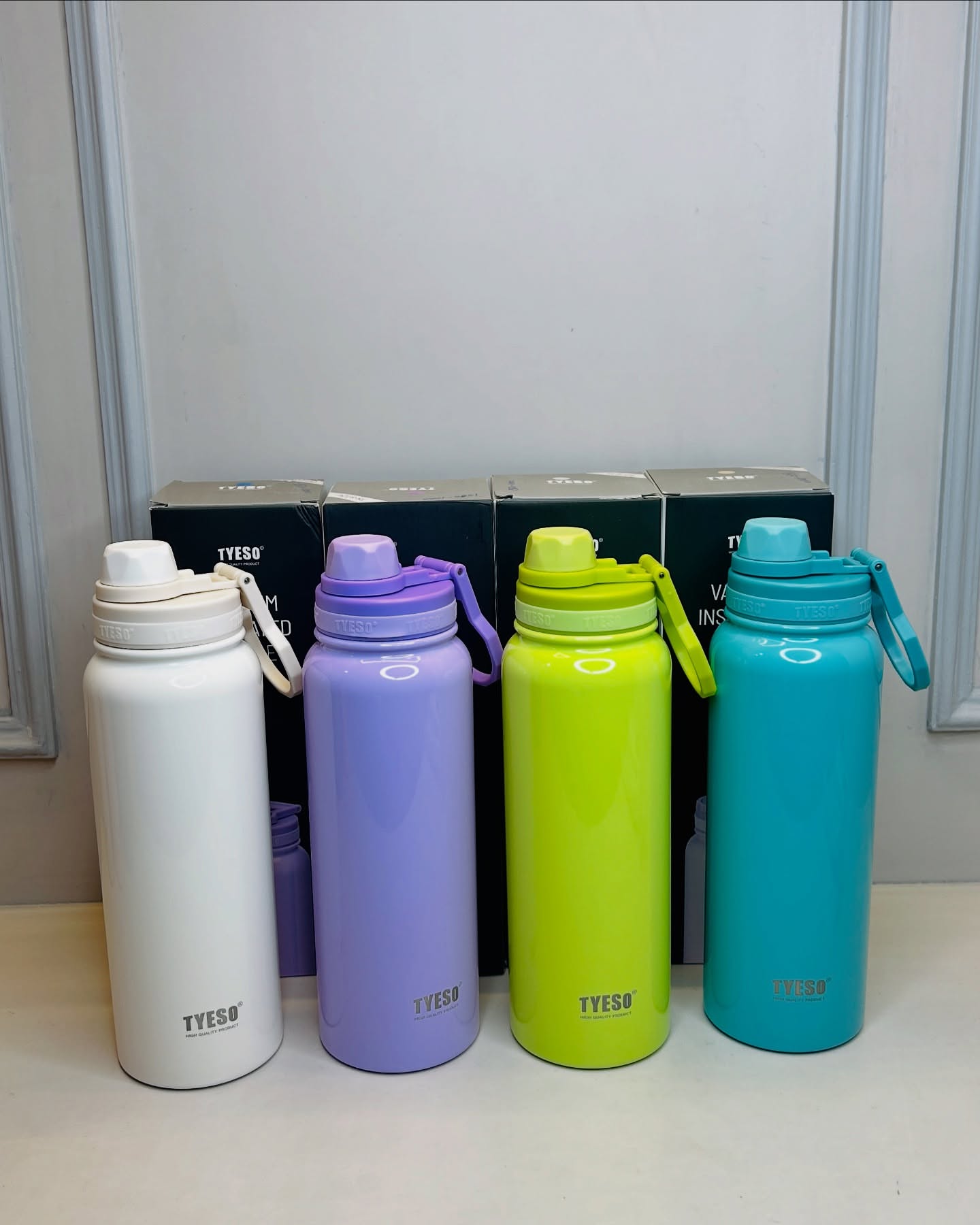 Tyeso Vacuum Insulated Bottle 1200 ml