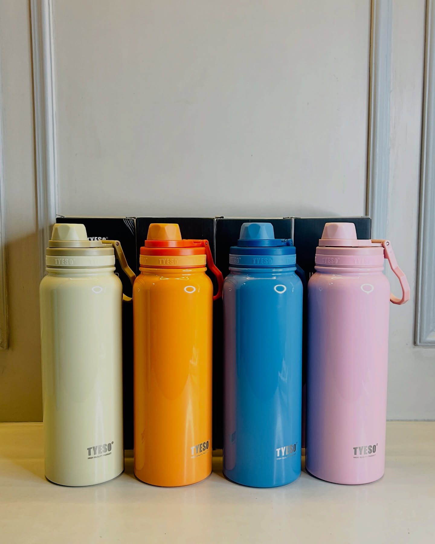 Tyeso Vacuum Insulated Bottle 1200 ml